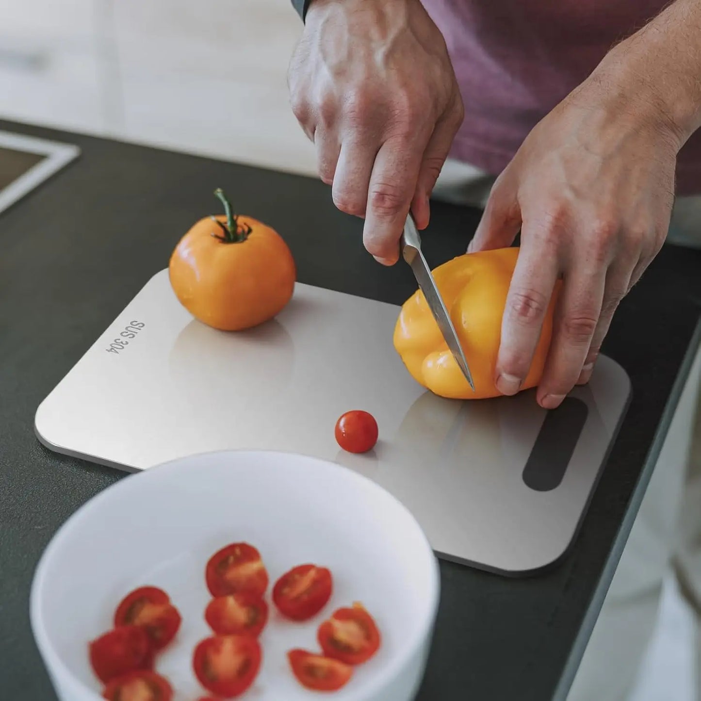 SteelEdge Board™ – Cut with Precision, Clean with Ease 🪄